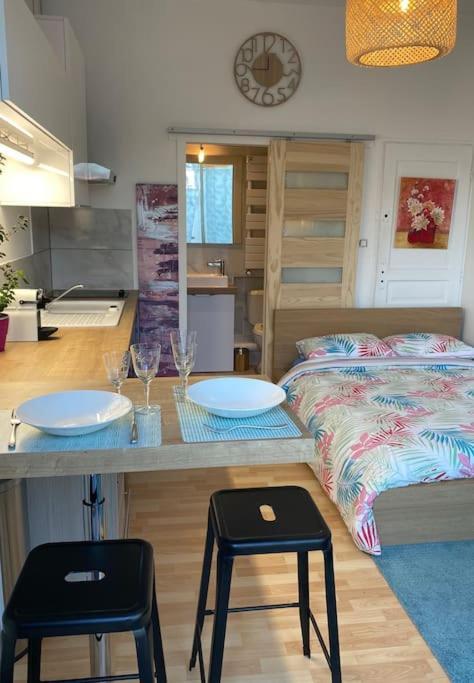 Le Cosy Tassin - Rez De Jardin Appartement Buitenkant foto